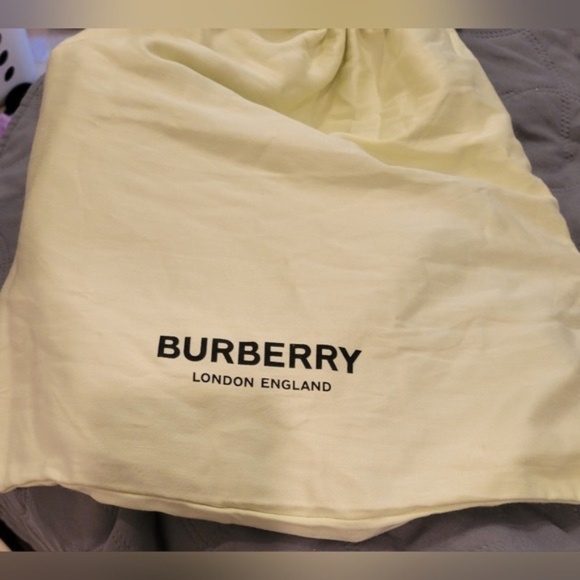 BURBERRY Blue Label Navy Tote w/Dust Bag - Picture 12 of 16